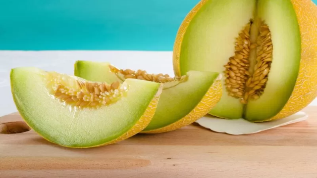8 Manfaat Buah Melon untuk Kesehatan